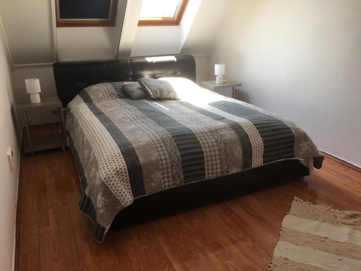 Noemi Apartman Hajduszoboszlo Ngoại thất bức ảnh